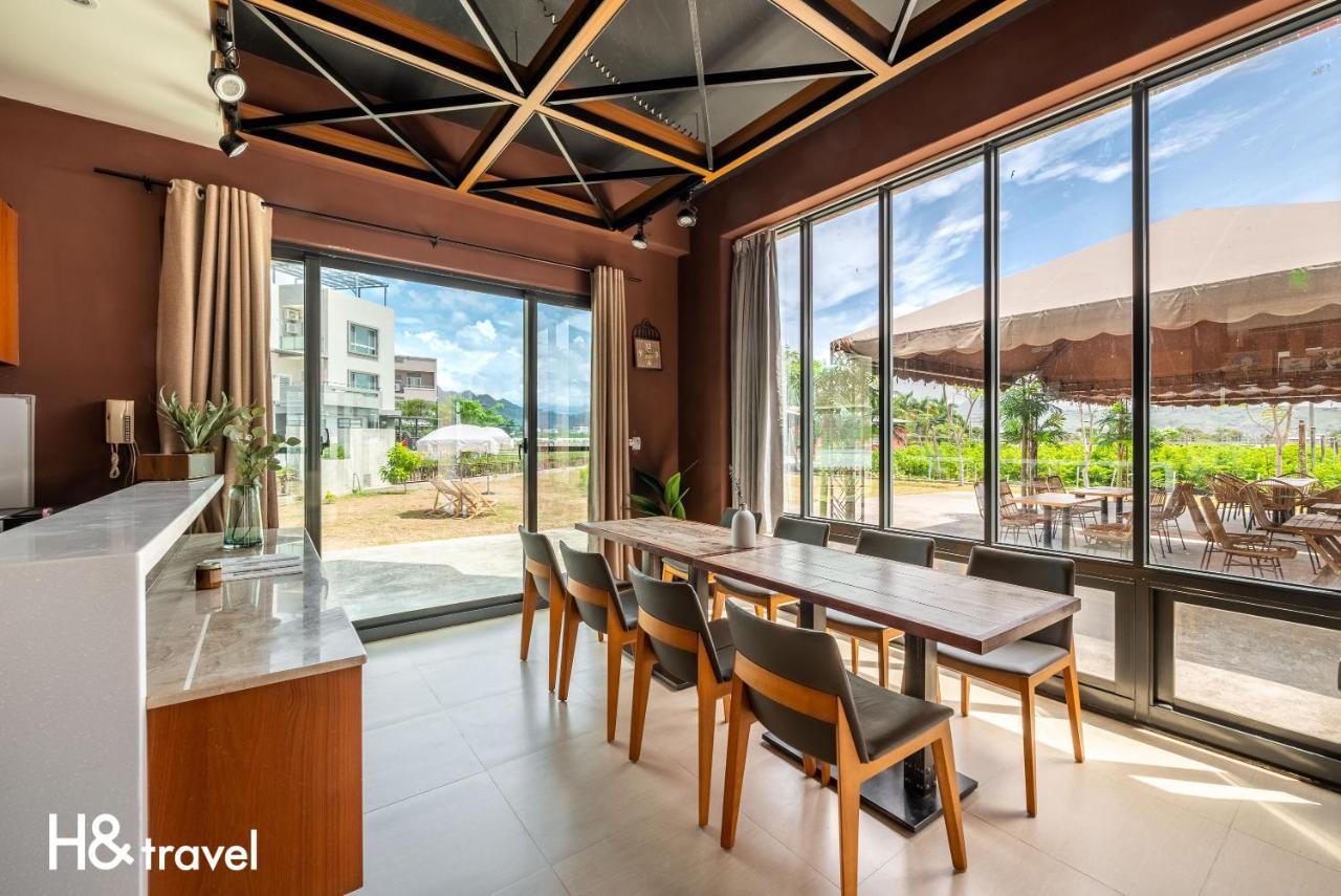 Taitung Rainbow Pet Friendly Maison Resort Exterior photo