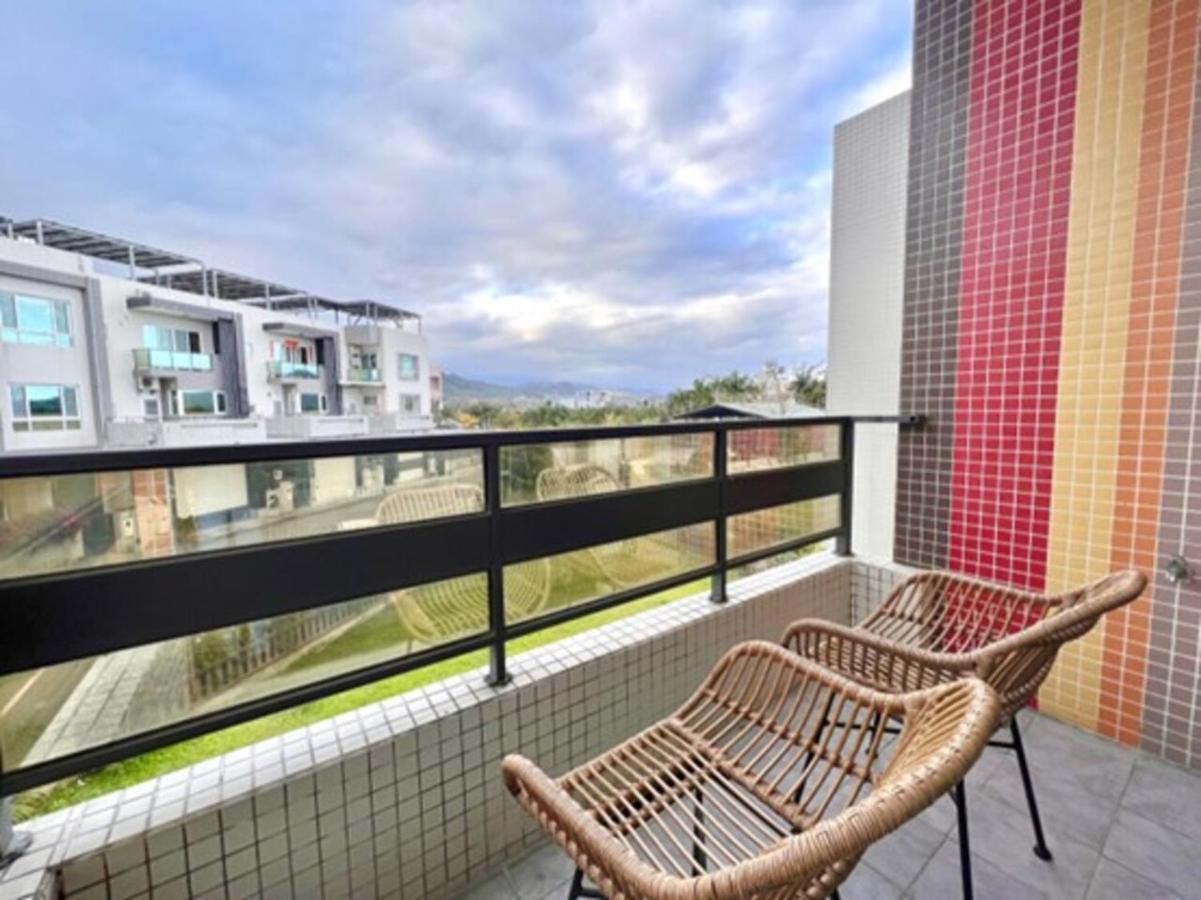 Taitung Rainbow Pet Friendly Maison Resort Exterior photo